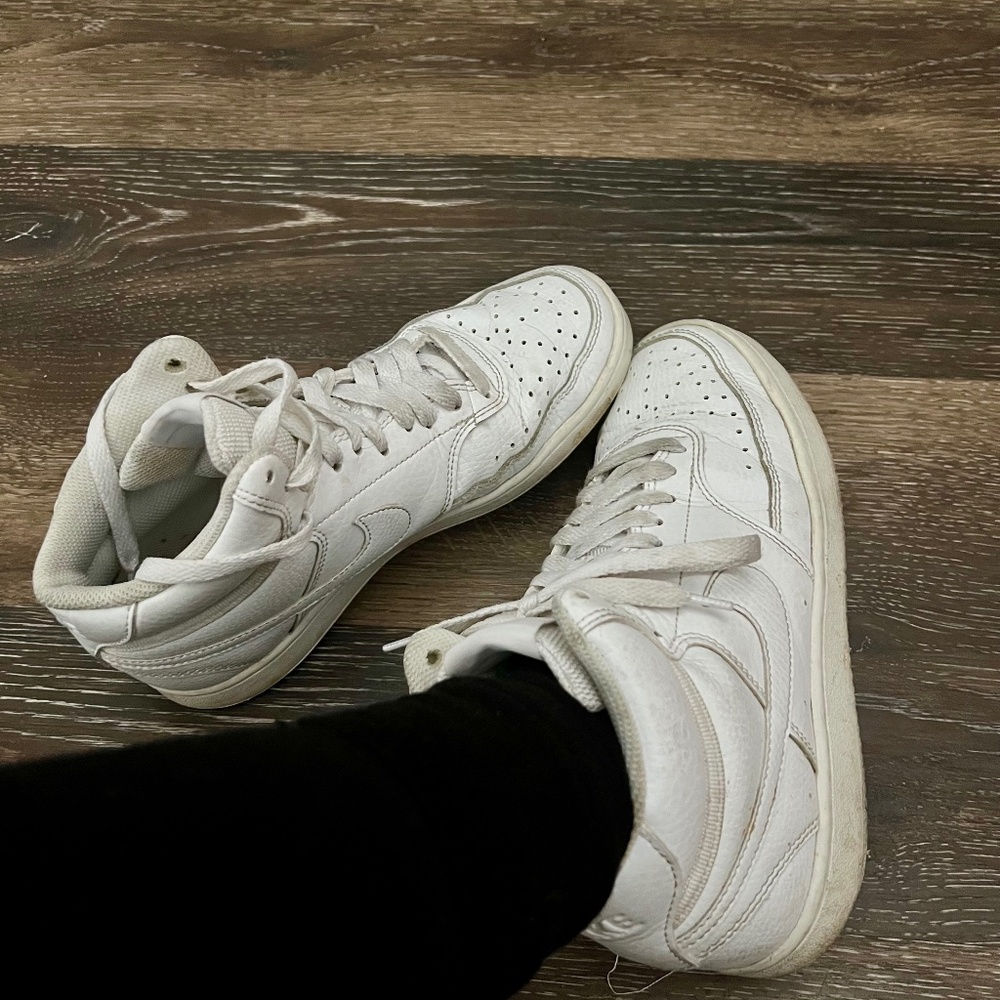 Nike high tops and Stan Smith